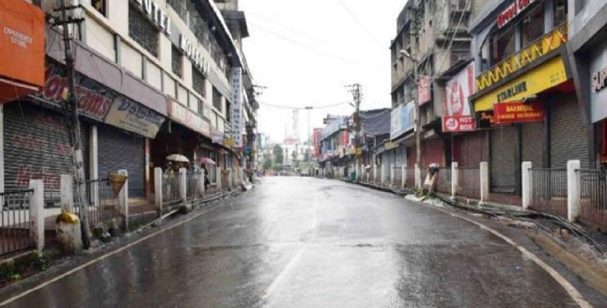 CAA: मेघालय में झड़प के दौरान एक की मौत, कई इलाकों में लगा कर्फ्यू, 6 जिलों में इंटरनेट बंद