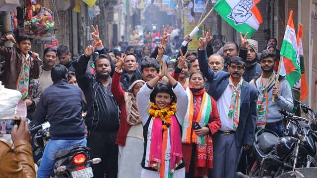 दिल्ली चुनाव: कालकाजी सीट पर त्रिकोणीय मुकाबला,  कांग्रेस की शिवानी दे रही हैं कड़ी टक्कर