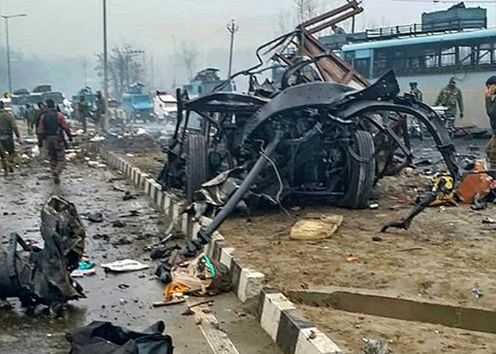 पुलवामा हमले की बरसीः कांग्रेस ने दागे नरेंद्र मोदी सरकार पर ये सात सवाल, जिनके अभी तक नहीं मिले जवाब 
