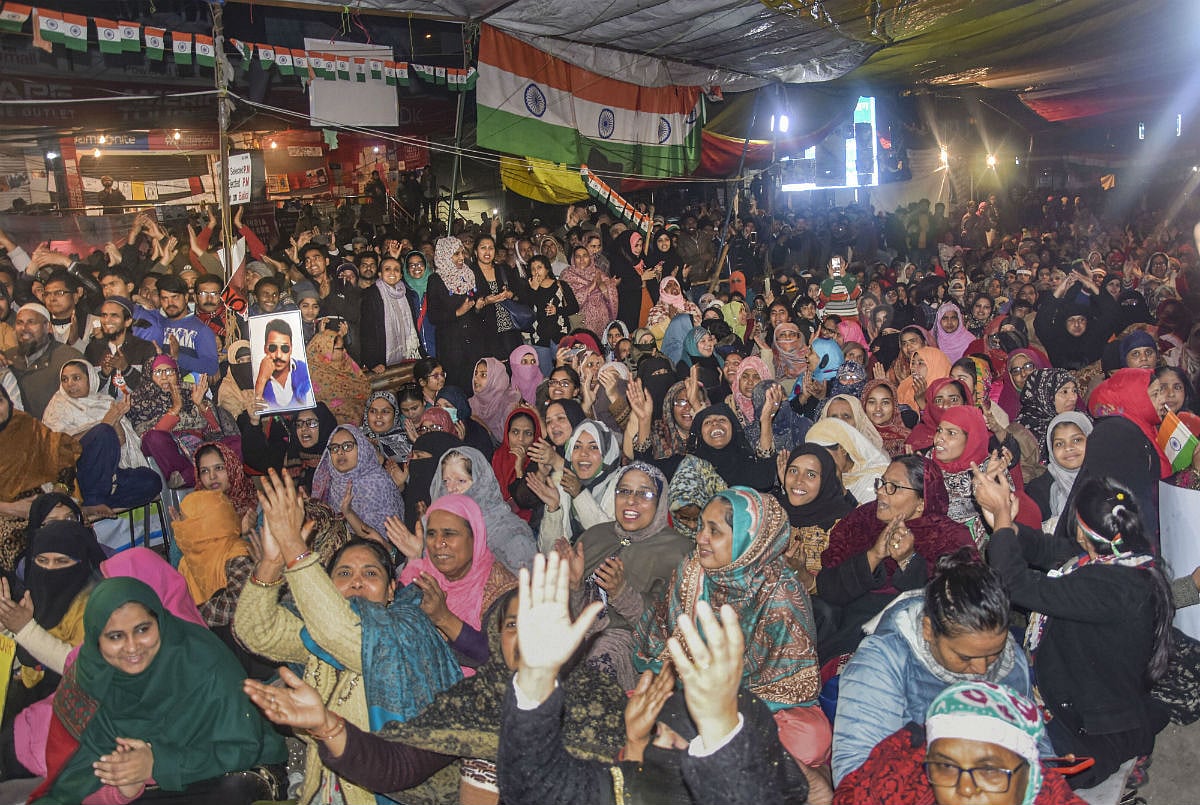 शाहीन बाग ने खारिज की धरना खत्म करने की देवबंद की अपील, महिलाओं ने कहा- यह धर्म की नहीं, संविधान की लड़ाई है