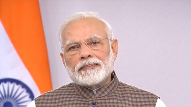 देश में 21 दिन कर्फ्यू जैसा लॉकडाउन तो कर दिया प्रधानमंत्री जी, लेकिन घर में कैद गरीब खाएगा क्या, यह भी तो बताते