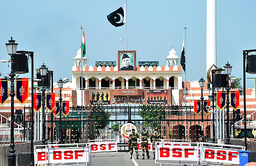 कोरोनावायरस : अटारी चौकी बंद, पाकिस्तान से लोगों और माल की आवाजाही पर अनिश्चित काल के लिए रोक