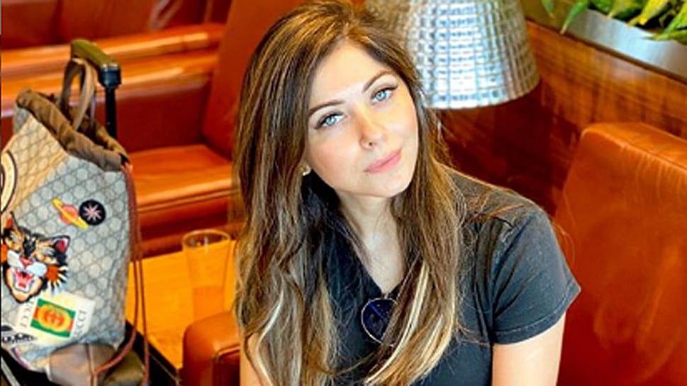 Kanika Kapoor positive for 5th time and Vicky Kaushal donated one crore rupees for Corona