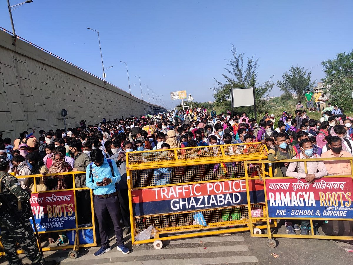 बड़ी खबर LIVE:  मजदूरों के पलायन पर प्रियंका का केंद्र सरकार पर वार, कहा- प्रजा करे हाहाकार, जागो हे सरकार
