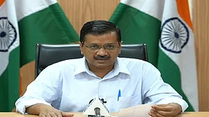 पलायन रोकने के लिए सीएम केजरीवाल का ऐलान, किराया नहीं भर पा रहे हैं मजदूर तो सरकार करेगी भुगतान