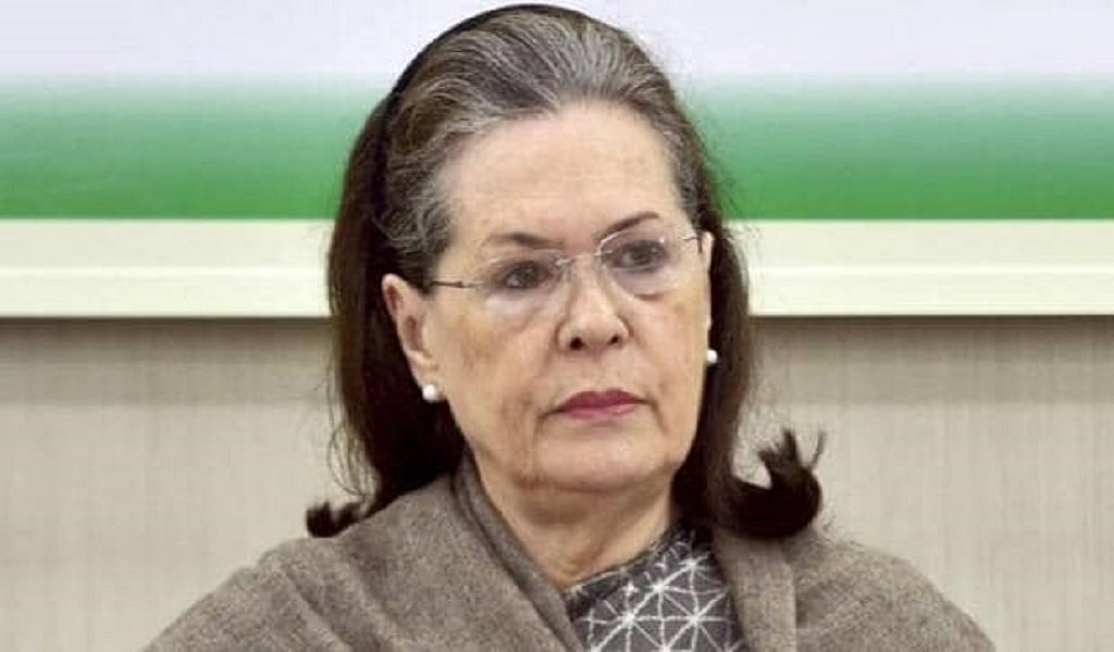 कोरोना संकट-लॉकडाउन के बीच सोनिया ने देश के करोड़ों मजदूरों को लेकर जताई चिंता, पीएम को पत्र लिखकर मदद की अपील