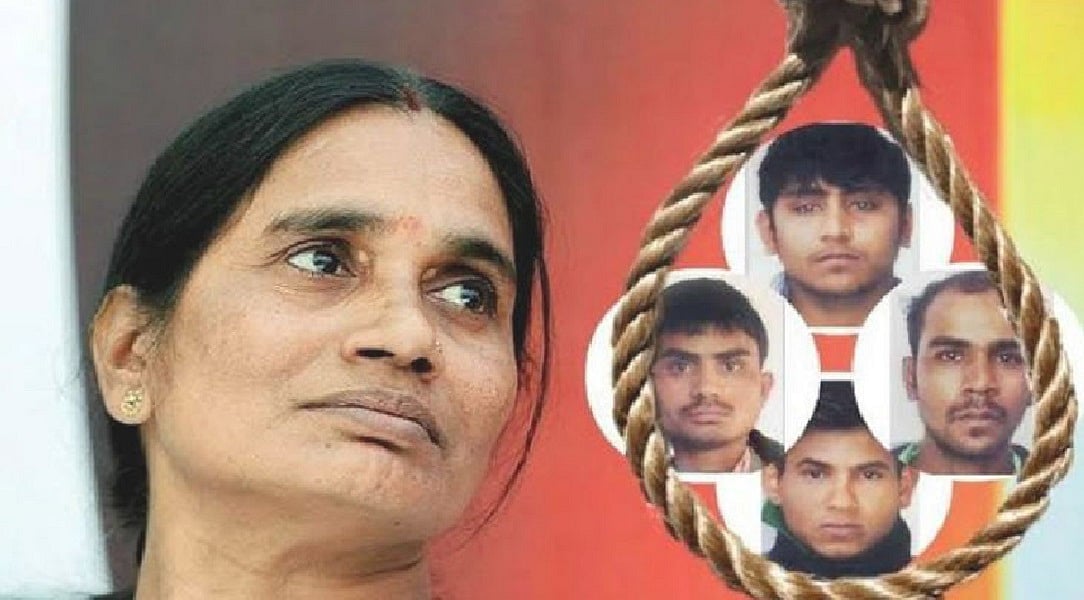 तीसरी बार टली निर्भया के गुनहगारों की फांसी, मां बोली- हमारा पूरा सिस्टम अपराधियों का समर्थन करता है