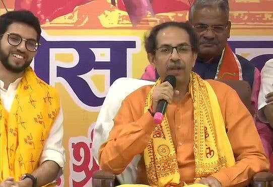 ‘राजनीतिक वायरस’ विपक्ष दलों की सरकारों को खाने की कोशिश कर रहा, महाराष्ट्र में साबित हुआ बेअसर, शिवसेना का तंज 
