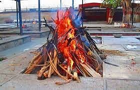 हरियाणा: कोरोना  प्रभावित शवों को चूमने, आलिंगन करने और नहलाने की नहीं होगी परिजनों को इजाजत