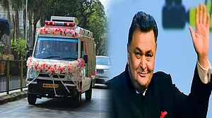 सिनेजीवन: नम आंखों से परिवार ने ऋषि कपूर को कहा अलविदा, बेटी रिद्धिमा नहीं कर पाईं अंतिम दर्शन