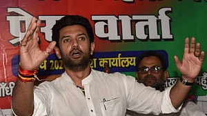 चिराग पासवान का नीतीश कुमार पर हमला, कहा- बिहार सरकार की वजह से 14.5 लाख लोगों को नहीं मिल रहा राशन
