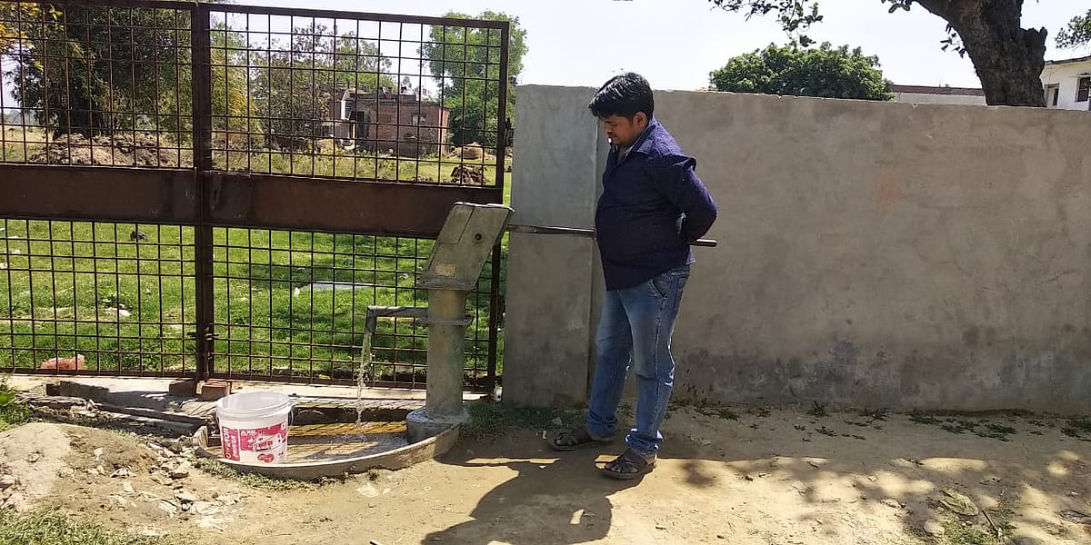 उत्तर प्रदेश में कोरोना बना प्रधानी चुनाव के लिए वरदान, योगी के गढ़ में भी पीड़ित बन गए मोहरा