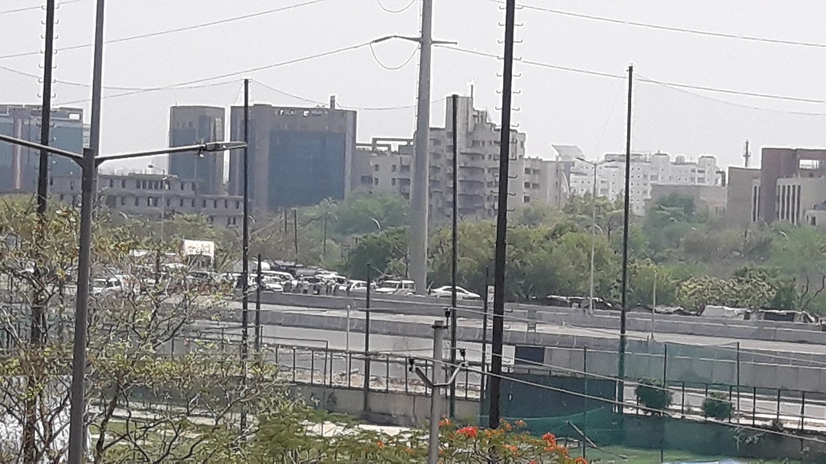 घर से निकलने से पहले जान लें, नोएडा-गाजियाबाद से दिल्ली जाने पर लग चुकी है पाबंदी