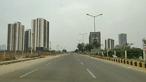 हरियाणा: 12 जिलों के करीब ढाई सौ क्षेत्र सील, गुरुग्राम-फरीबाद के तीन दर्जन इलाकों समेत नूंह के 140 गांव लॉक
