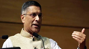 ‘प्रलय है कोरोना संकट, अर्थव्यवस्था में होगा नेगेटिव ग्रोथ होगा, 10 लाख करोड़ अतिरिक्त खर्च करने होंगे’