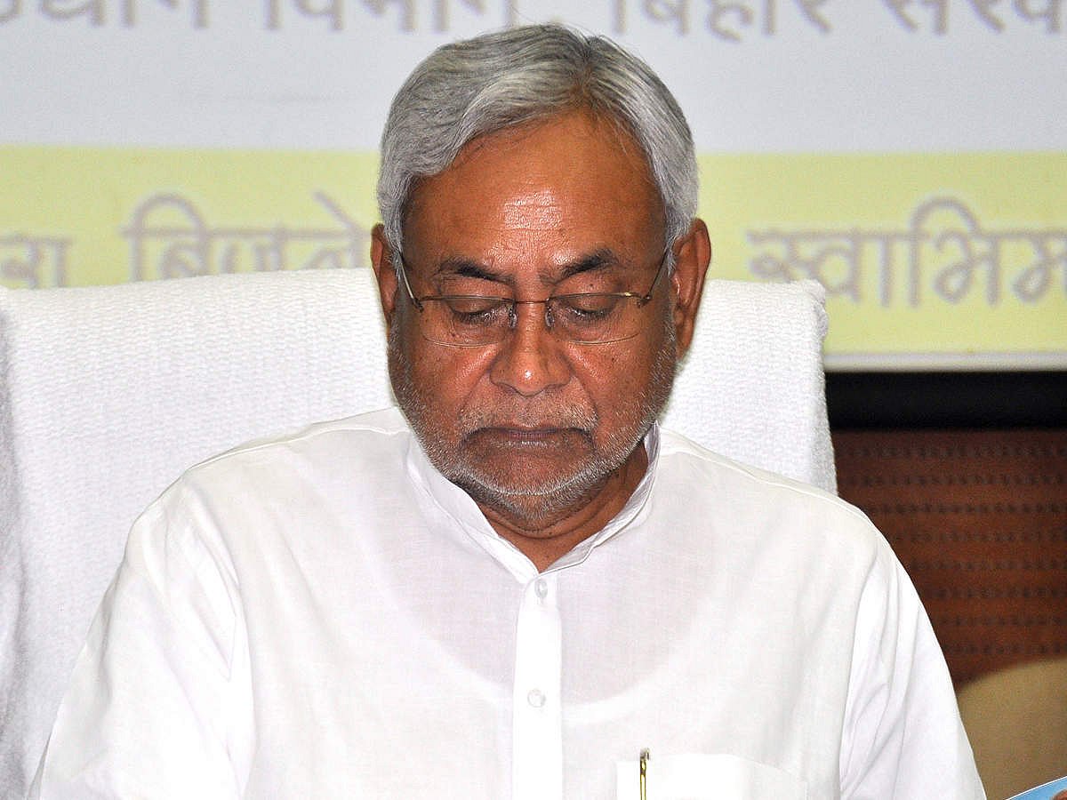 बिहारः लॉकडाउन में बीजेपी विधायक को पास  ने पकड़ा तूल, जांच के आदेश देकर नीतीश सरकार ने झाड़ा पल्ला