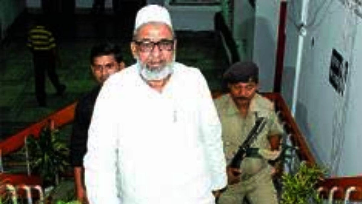 झारखंड के मंत्री के बेटे का नाम था तबलीगियों की सूची में, कोरोना रिपोर्ट निगेटिव आने पर अब मच गया बवाल