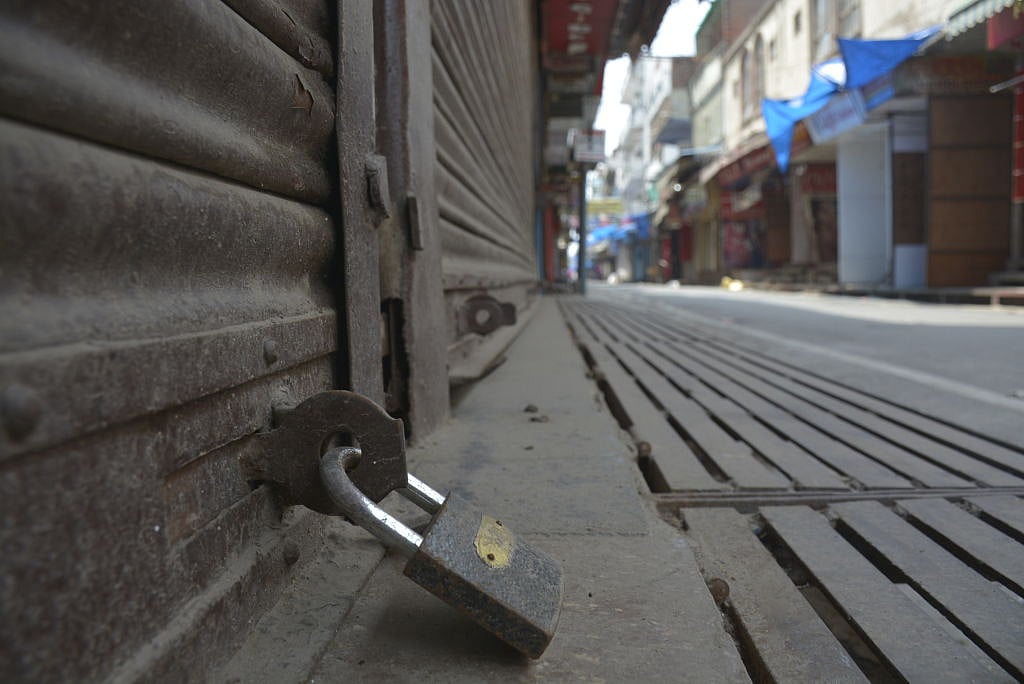 लॉकडाउन से बेरोजगार हो गए 12 करोड़ से ज्यादा लोग, बेरोजगारी दर 27.1 फीसदी पहुंची: CMIE