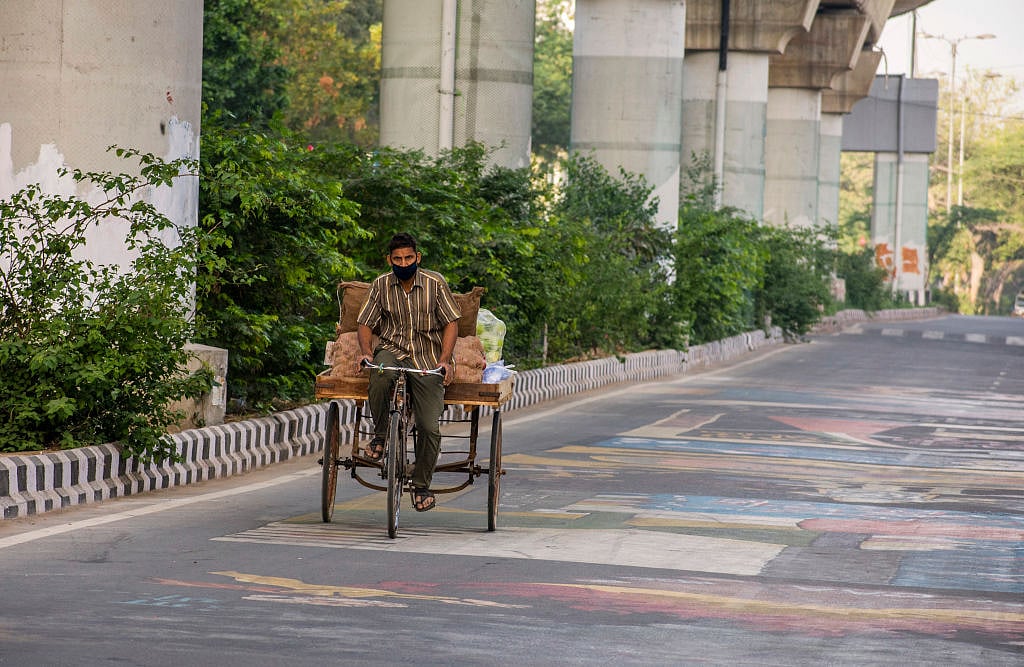 लॉकडाउन से दुनिया भर में 1.6 अरब मजदूर-कामगार हुए बेरोजगार, वायरस के साथ ही भूखमरी का भी खतरा : ILO रिपोर्ट