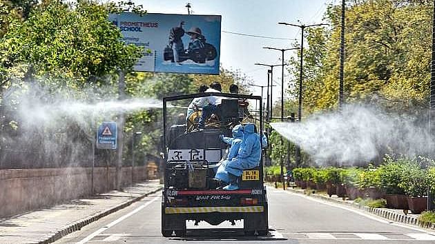 दिल्ली में एमसीडी के कोरोना योद्धाओं को कई महीने से नहीं मिला वेतन, डीयू के सदस्यों ने एलजी को लिखा पत्र