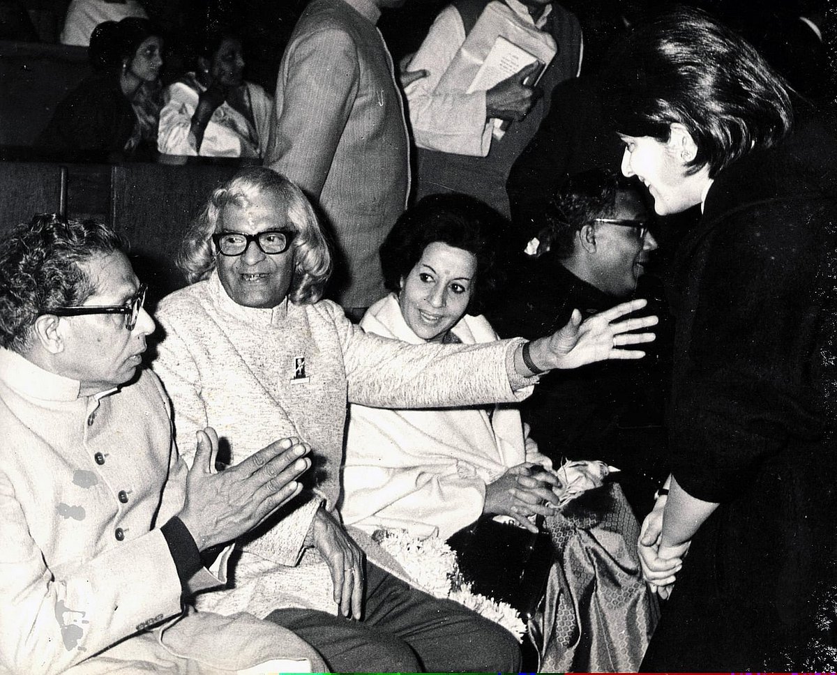 जन्मदिन विशेष: सौंदर्य के अप्रतिम कवि सुमित्रानंदन पंत, जिन्हें प्रकृति की संतान कहा जाता है