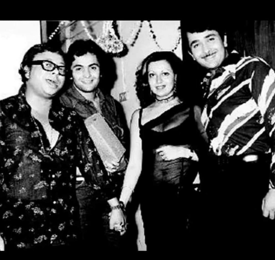 सिनेजीवन: टीवी इंडस्ट्री ऋषि कपूर, इरफान खान को देगा संगीतमय श्रद्धांजलि, करीना ने साझा की अपने चाचा की पुरानी तस्वीर