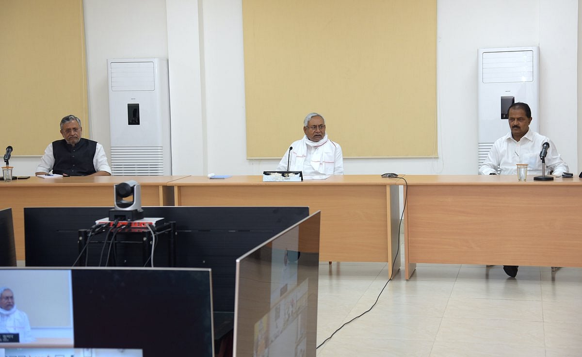 नीतीश सरकार ने नहीं दी  मजदूरों को राहत, कहा- इन शहरों से आने वालों को क्वारंटाइन सेंटर में गुजारने होंगे दिन