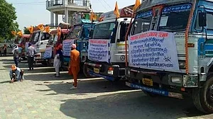 पंजाब में सदियों बाद फिर चला ‘गेहूं दान’ का महाअभियान, गरीबों के लंगर के लिए लोगों ने भर दिए गुरुद्वारे