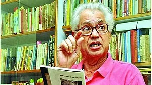 साहित्य का बड़ा कोना खाली कर गए नंदकिशोर नवल, समाज ने भी अपना सच्चा दोस्त खो दिया