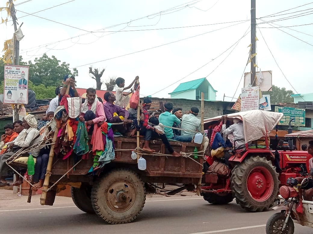 लॉकडाउन के कारण पंजाब से मजदूरों के पलायन से किसान परेशान, धान की रोपाई की सता रही चिंता