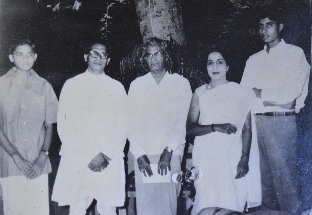 जन्मदिन विशेष: सौंदर्य के अप्रतिम कवि सुमित्रानंदन पंत, जिन्हें प्रकृति की संतान कहा जाता है