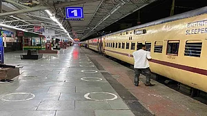उत्तराखंड: सूरत से हरिद्वार पहुंची श्रमिक स्पेशल ट्रेन से लापता हुए 167 लोग, जिला प्रशासन और स्वास्थ्य विभाग में मचा हड़कंप