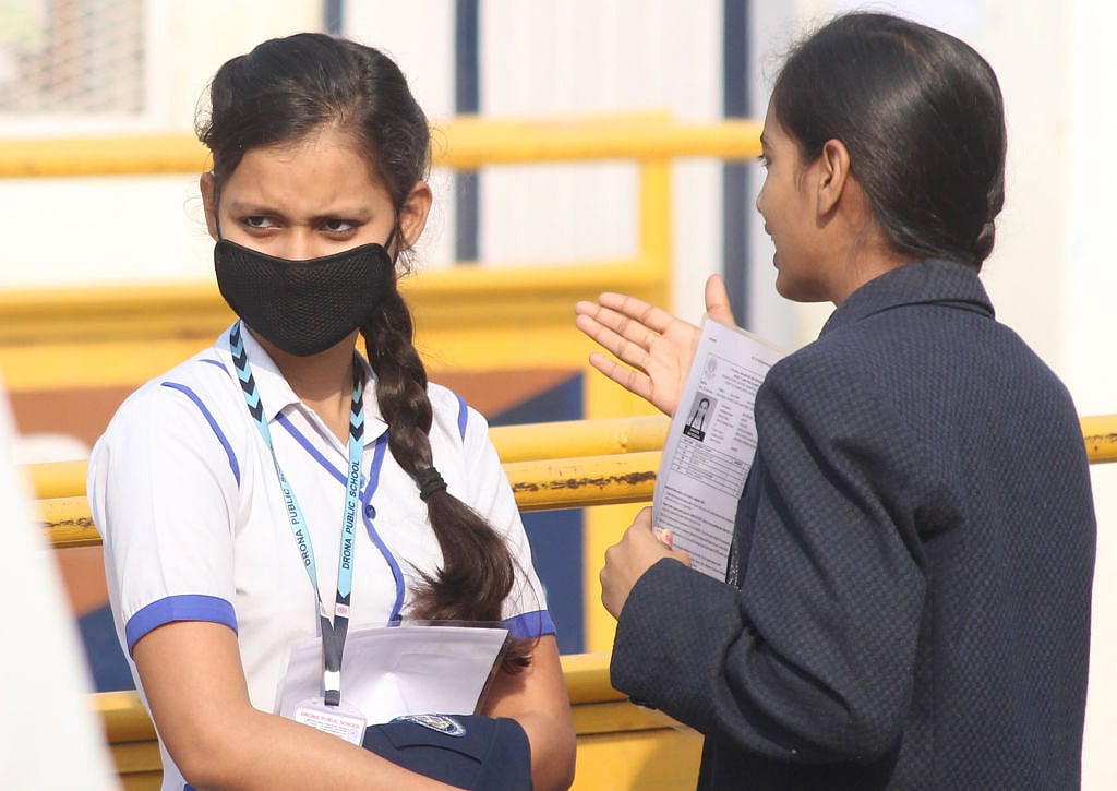 CBSE ने परीक्षाओं को दोबारा करवाने की तैयारियां की शुरू, देशभर में बनेंगे 15 हजार परीक्षा केंद्र 