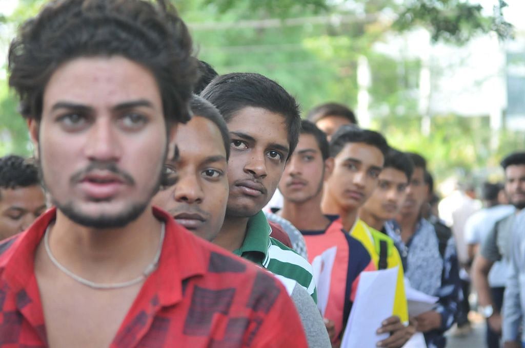 JEE मेन, NEET 2020 परीक्षा की तारीखें घोषित, एडमिट कार्ड और अन्य अपडेट के लिए यहां देखें