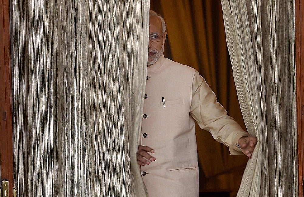 मोदी की  गलत नीतियों से अकेला पड़ा भारत, जिनपिंग ने इन्हीं कमजोरियों का निर्दयता से फायदा उठाया