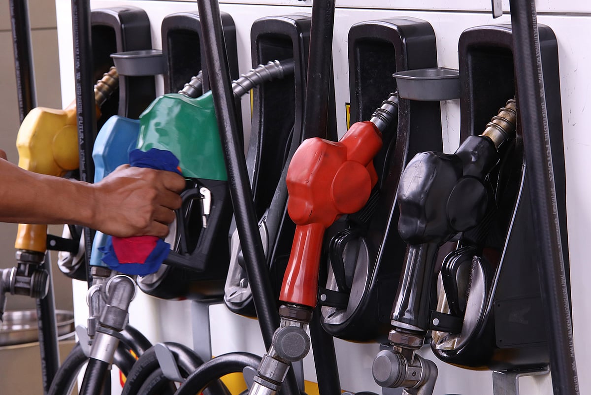 तेल कीमतों पर कांग्रेस का देशव्यापी विरोध आज, सोशल मीडिया पर भी चलेगा #SpeakUpAgainstFuelHike कैंपेन