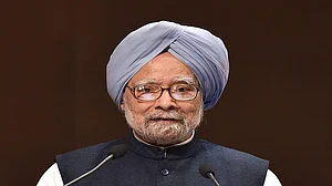 पीएम को अपने बयान से चीन के षड्यंत्र को नहीं देना चाहिए बल, देश को एकजुट होकर देना चाहिए जवाब: मनमोहन सिंह