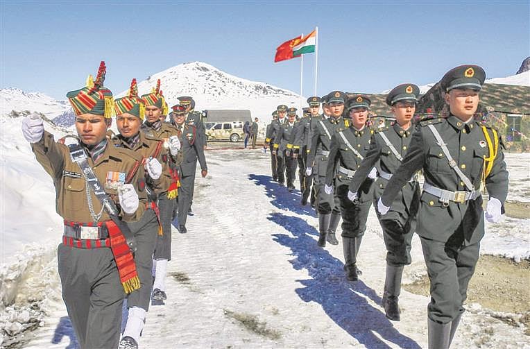 कई बैठकों के बाद भारत-चीन में बनी सहमति, तनाव वाले क्षेत्रों से दोनों हटाएंगे अपने सैनिक