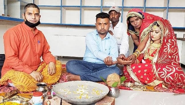 पंजाब में दिखी सद्भावना की मिसाल, लॉकडाउन में फंसे हिंदू मां-बाप, तो मुस्लिम परिवार ने किया लड़की का कन्यादान