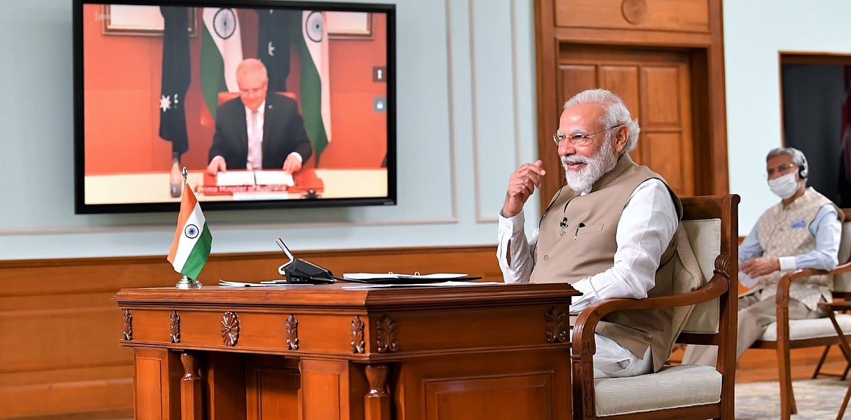 अर्थ जगत की 5 बड़ी खबरें: मोदी का इंडिया इंक से आग्रह, कोरोना संकट को अवसर में बदलें और बाजार में भारी गिरावट