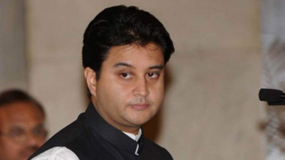 बीजेपी नेता ज्योतिरादित्य सिंधिया और उनकी मां दिल्ली के मैक्स अस्पताल में भर्ती, कोरोना वायरस जैसे दिखे लक्षण