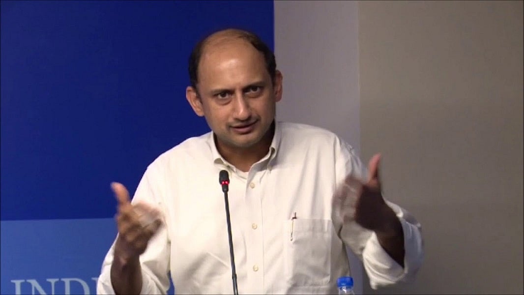 RBI के पूर्व डिप्टी गवर्नर का खुलासा, सरकार कर्ज नहीं चुकाने वालों को राहत  और  नियमों को आसान करवाना चाहती थी