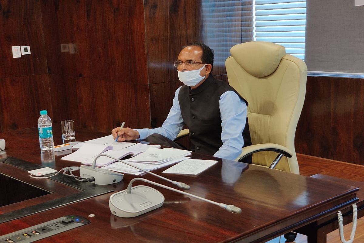 नवजीवन बुलेटिन: कोरोना की चपेट में आए CM शिवराज सिंह और एनकाउंटर में ढेर हुए लश्कर के दो आतंकी