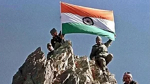 करगिल विजय दिवस: भारत ने पाकिस्तान को आज ही के दिन चटाई थी धूल, पढ़िए कब क्या हुआ था