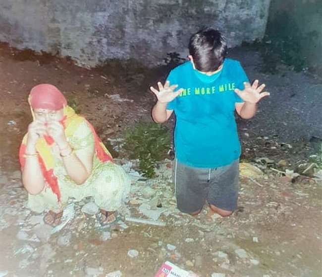विकास दुबे की गिरफ्तारी के बाद पत्नी और बेटा भी हिरासत में, लखनऊ में घर से पुलिस ने उठाया, पूछताछ जारी