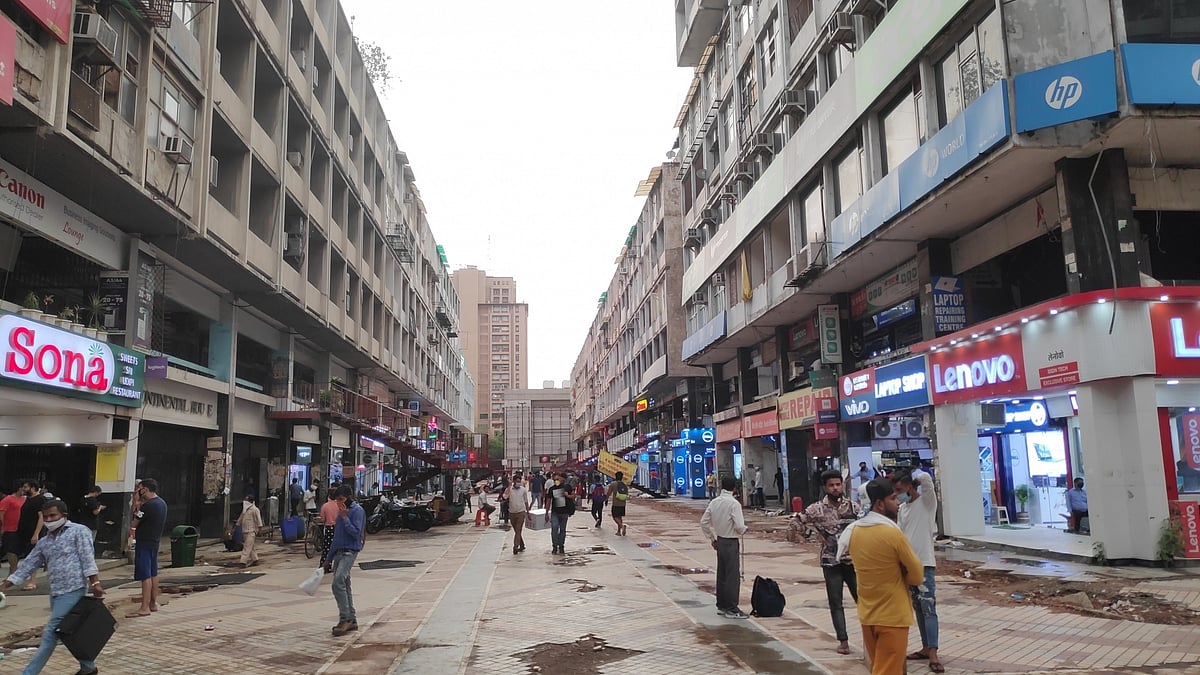 कोरोना  का प्रकोप अर्थव्यवस्था के लिए कहर साबित, लॉकडाउन के दौरान 24 % लोगों की गई नौकरी, सर्वे में खुलासा