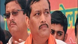 यूपी बीजेपी विधायक ने अपनी ही सरकार पर उठाए सवाल, कहा- राजनीतिक जीवन में इतना भ्रष्टाचार आज तक नहीं देखा