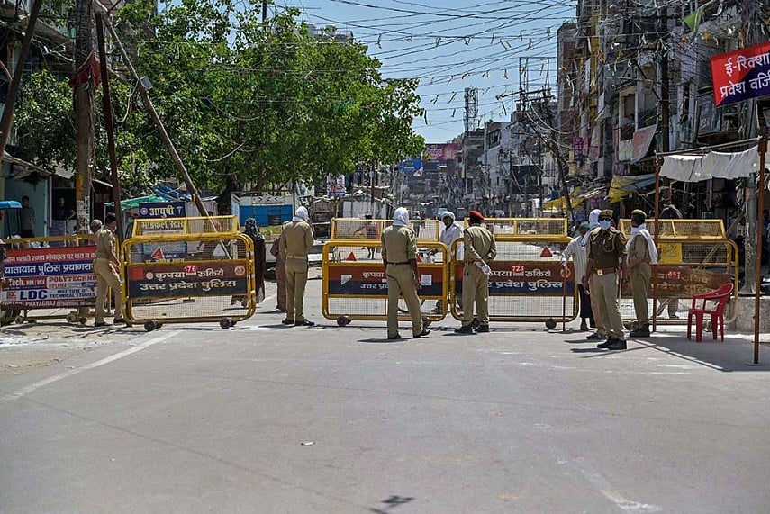 उत्तर प्रदेश में कोरोना का कहर, कल रात से 13 जुलाई तक पूर्ण लॉकडाउन, केवल आवश्यक सेवाओं को छूट