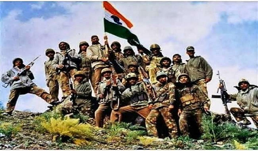 करगिल विजय दिवस: भारत ने पाकिस्तान को आज ही के दिन चटाई थी धूल, पढ़िए कब क्या हुआ था