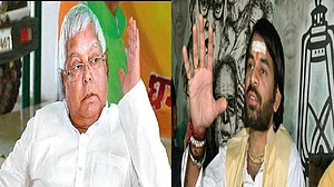 कोरोना महामारी के नियमों का उल्लंघन करने पर लालू यादव के बेटे तेजप्रताप के खिलाफ FIR दर्ज